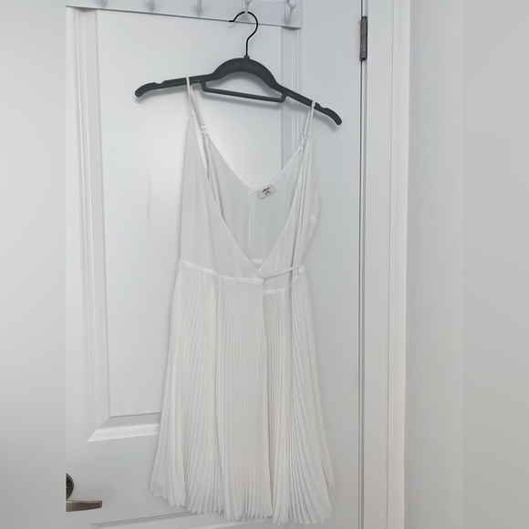 Aritzia Wilfred White Beaune Dress - Picture 3 of 3